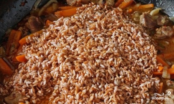 Плов из бурого риса со свининой - фото шаг 9