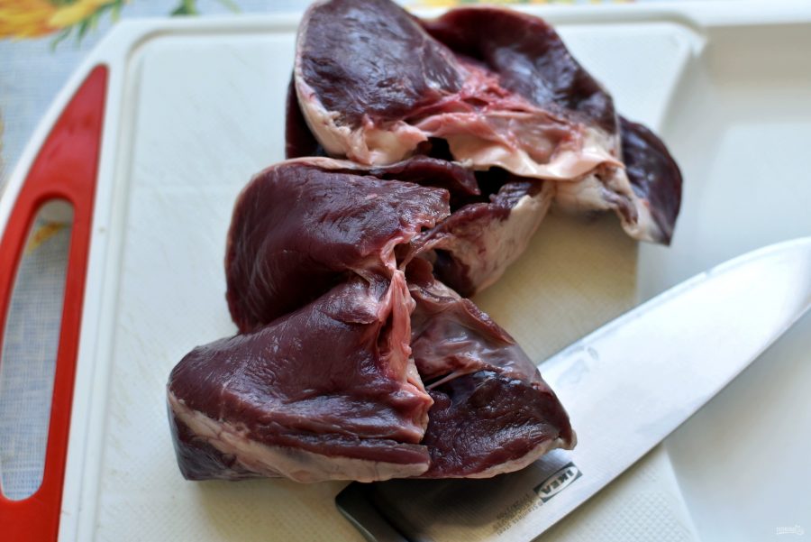 Сердце свиное с грибами в сметанном соусе - фото шаг 1