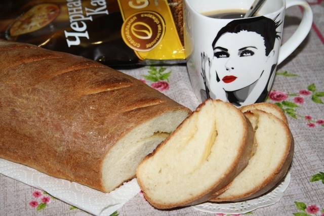 Фото к рецепту: Сырный хлебушек к чашечке кофе 