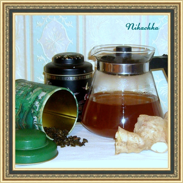 Фото к рецепту: Имбирный чай с корицей