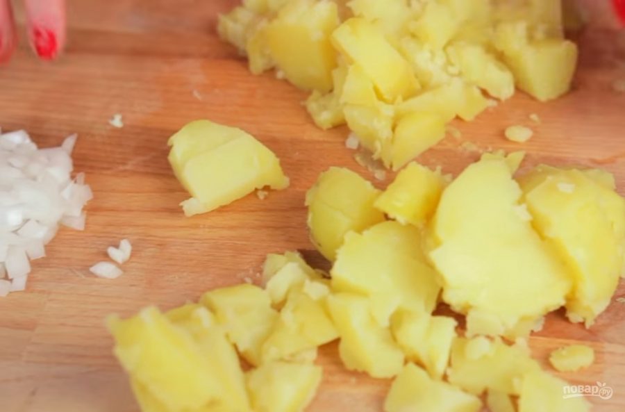 Жареная картошка с беконом - фото шаг 1