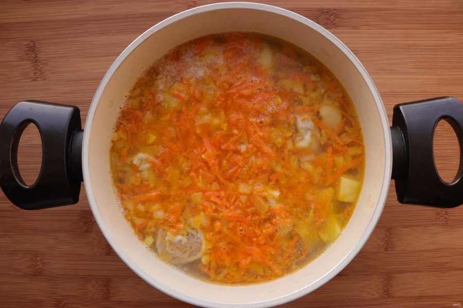 Суп с ленивыми пельменями - фото шаг 8