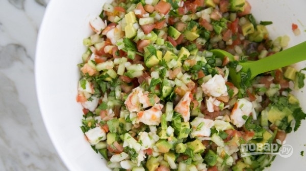 Салат из морепродуктов с авокадо - фото шаг 4