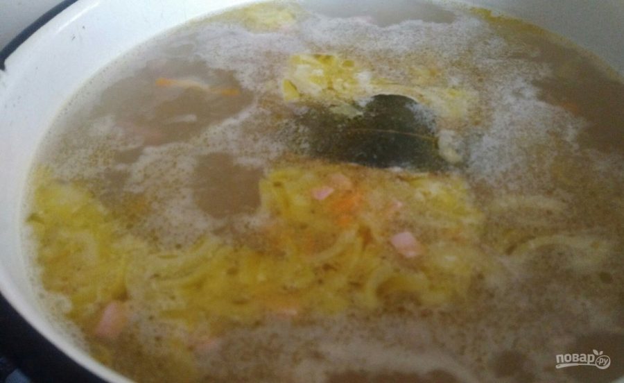 Суп на скорую руку с сосисками - фото шаг 6