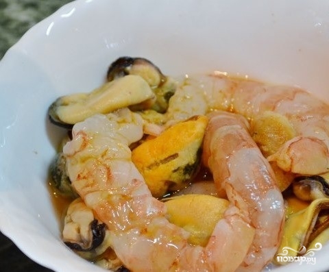 Лапша с морепродуктами по-китайски - фото шаг 1