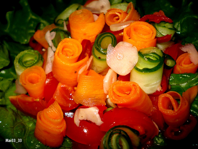 Фото к рецепту: Острый салат казанова 