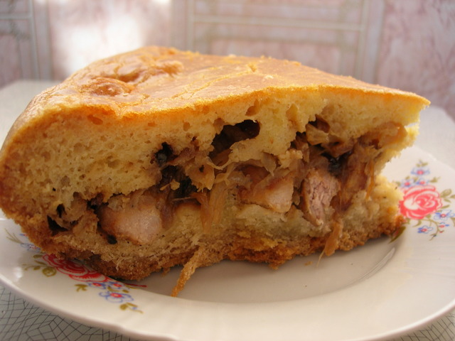 Фото к рецепту: Мясной пирог бойкий старик . самый вкусный рецепт мясного пирога!
