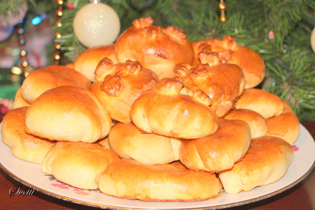 Фото к рецепту: Пирожки на рождество (новогоднее спасибо наталье natapit)