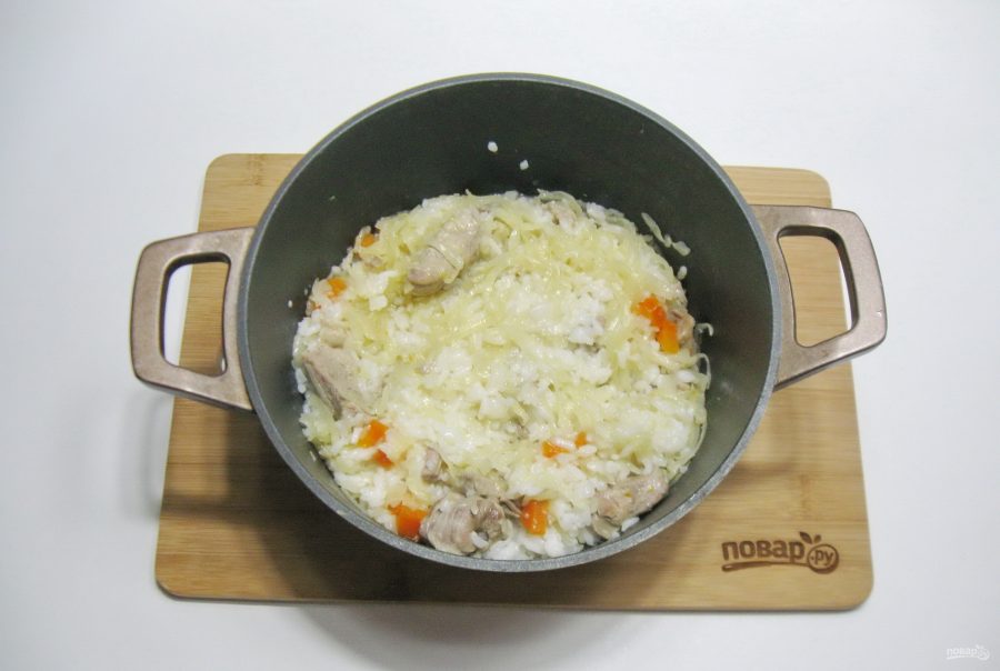 Рис с капустой и мясом - фото шаг 11