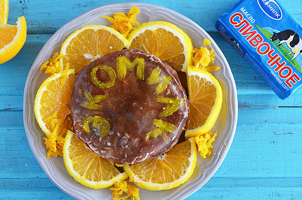 Фото к рецепту: Шоколадные блины с апельсиновым маслом