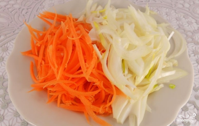 Теплый салат со свининой и овощами - фото шаг 2