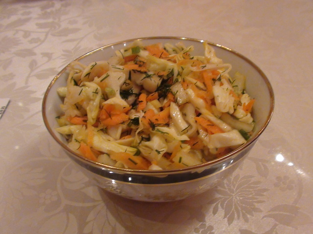 Фото к рецепту: Капустный салатик
