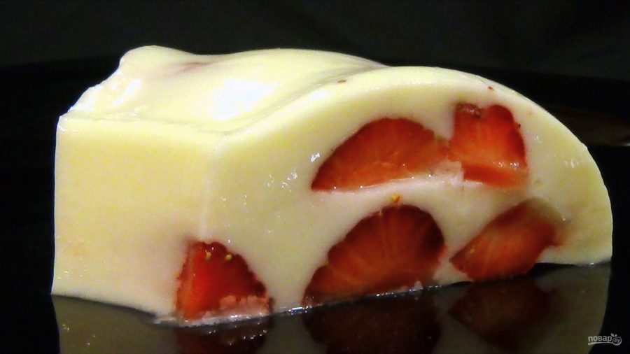 Молочно-сливочное желе с ягодами - фото шаг 5