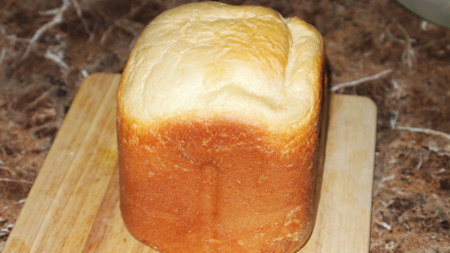 Фото к рецепту: Хлеб на кефире в хлебопечке