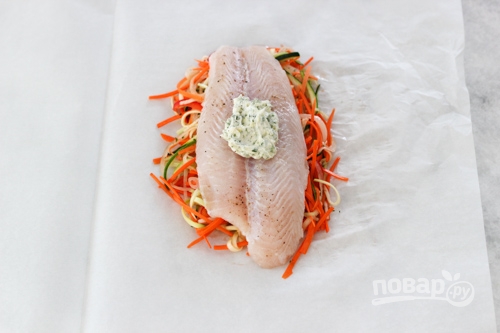 Рыба в духовке с овощами - фото шаг 7