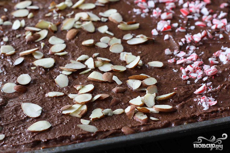 Шоколадные пирожные с миндалем - фото шаг 5