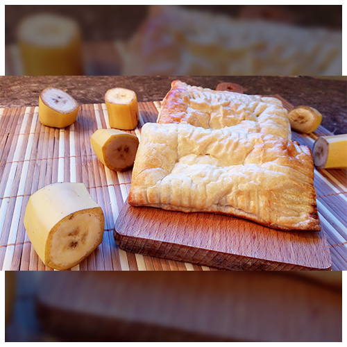 Фото к рецепту: Вкусные творожно-банановые слойки.