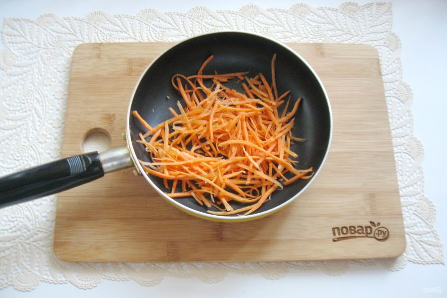 Салат с языком и морковью - фото шаг 5