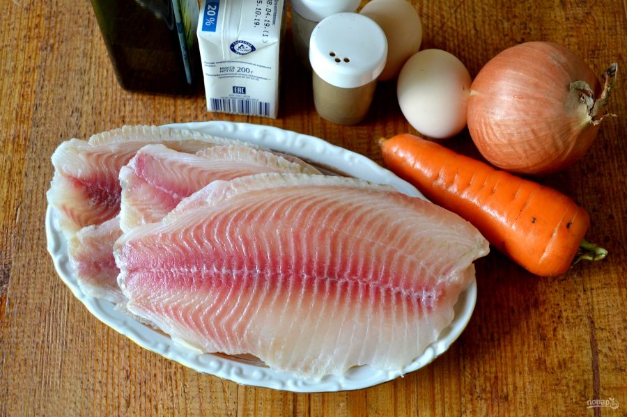 Рыба с морковью в духовке - фото шаг 1