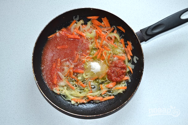Толстолобик в томатном соусе - фото шаг 5