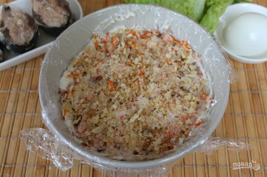 Салат с консервированной рыбой и картошкой - фото шаг 5