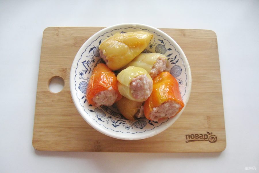 Фаршированные перцы в томатно-сметанном соусе - фото шаг 5