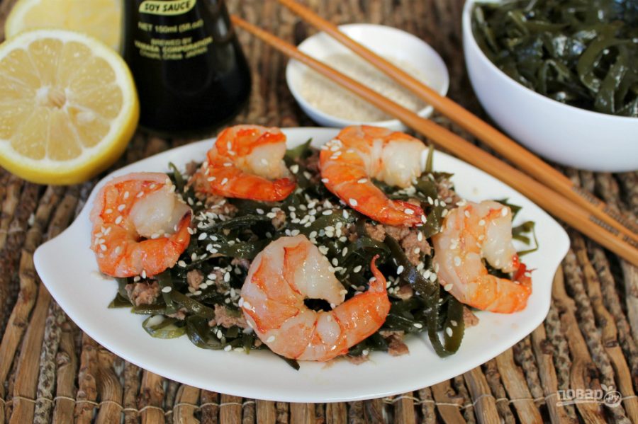 Салат из морепродуктов с морской капустой - фото шаг 6