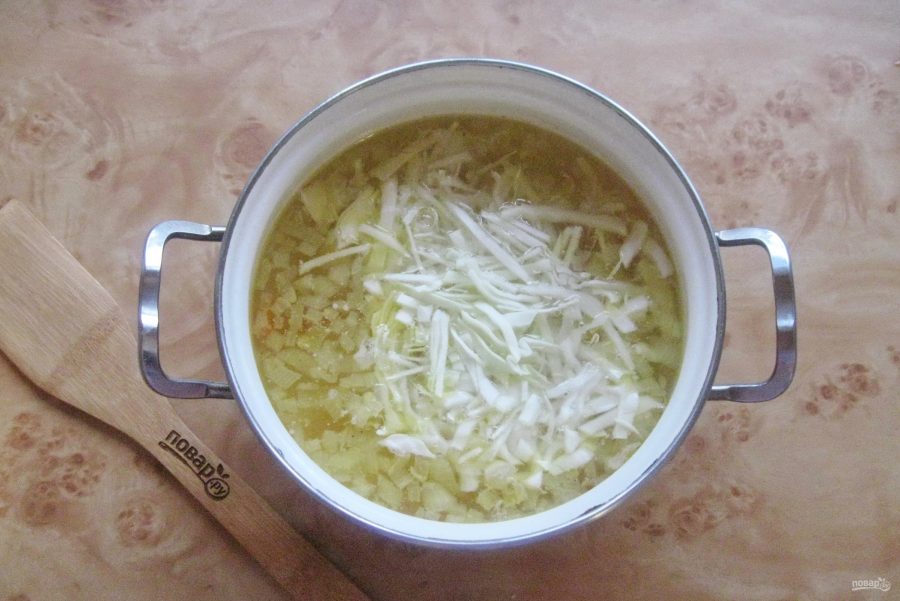 Рыбный суп с капустой - фото шаг 9