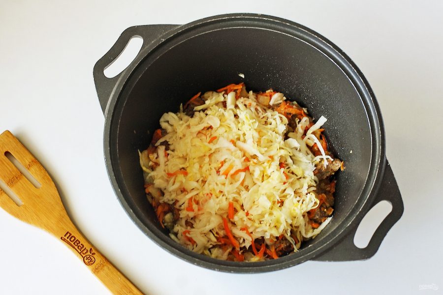 Рис с квашеной капустой и мясом - фото шаг 6