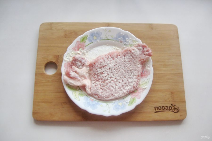 Свиной карбонат на сковороде - фото шаг 4