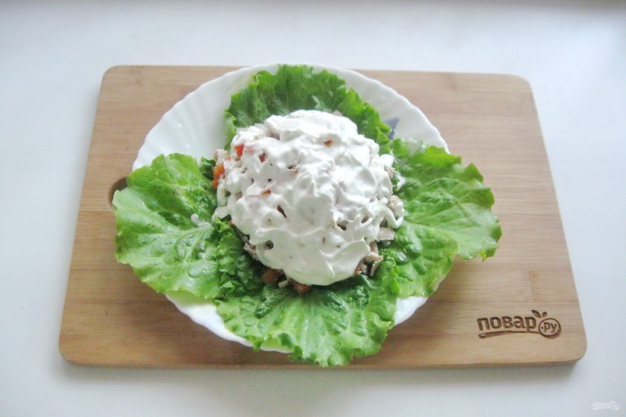 Мясной салат с маринованным луком - фото шаг 11