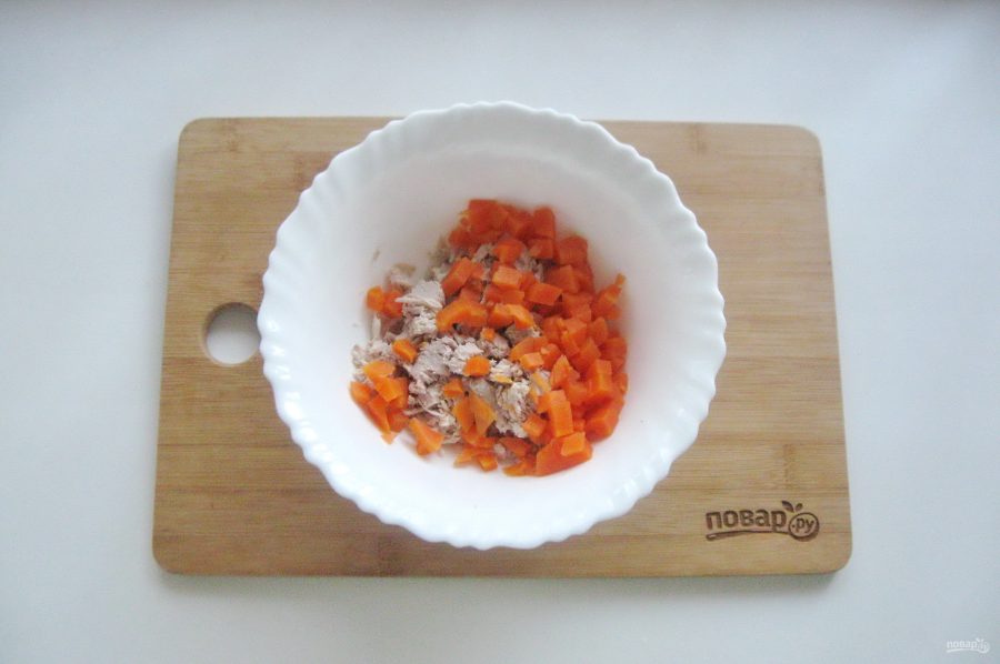 Мясной салат с маринованным луком - фото шаг 6