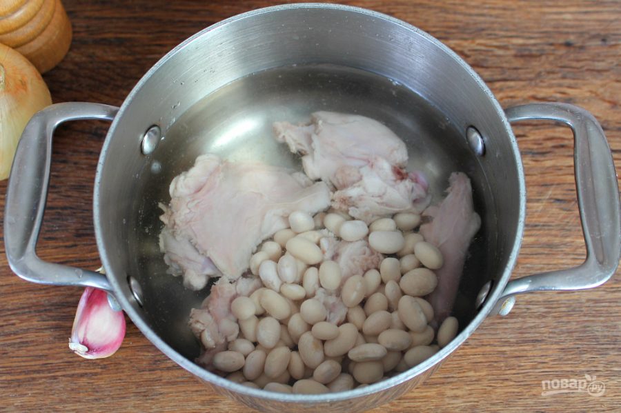 Суп с кроликом и фасолью - фото шаг 3