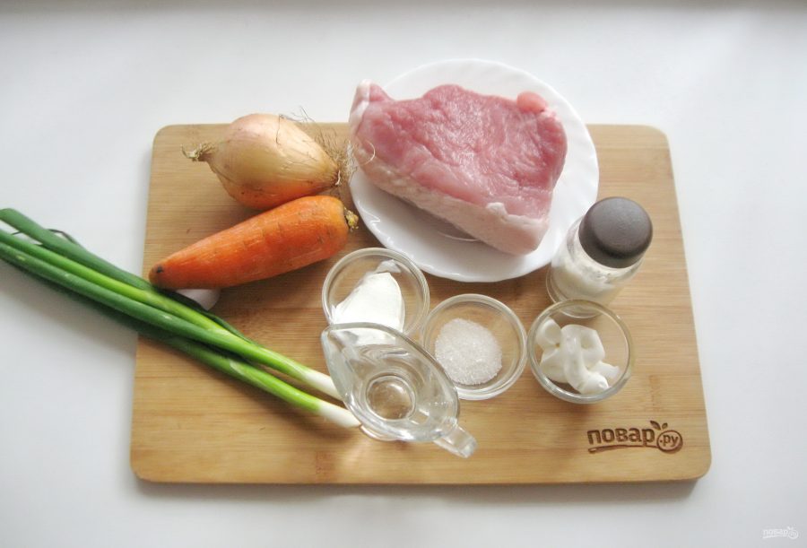 Мясной салат с маринованным луком - фото шаг 1