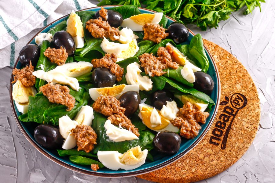 Салат с тунцом и маслинами - фото шаг 6