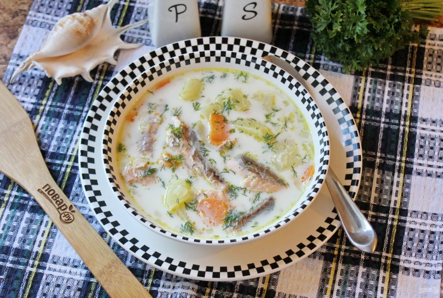 Сливочный суп с красной рыбой - фото шаг 12