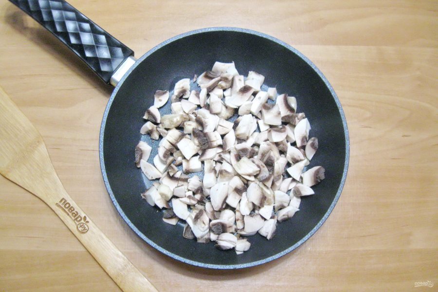 Кулебяка с мясом и грибами - фото шаг 2