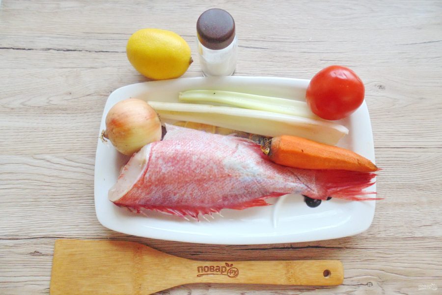 Рыба с сельдереем в духовке - фото шаг 1
