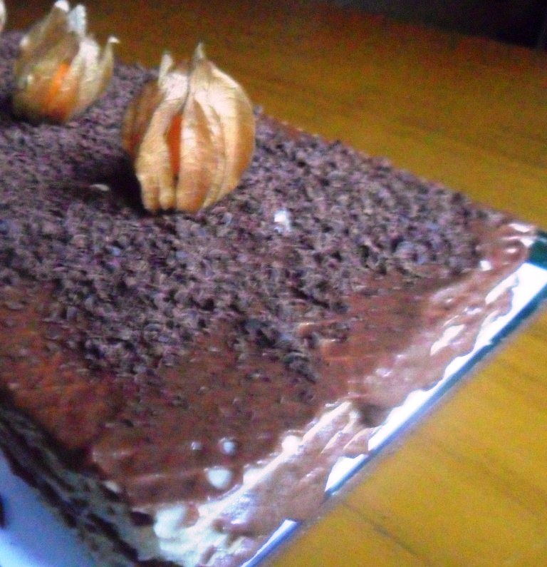 Вафельный торт с шоколадным кремом "чарующий шоколад": шаг 7