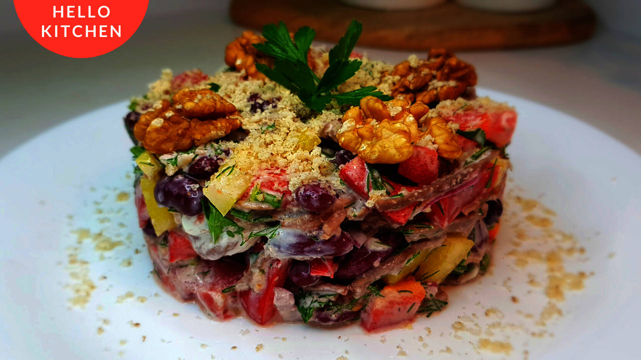 Фото к рецепту: Салат "тбилиси" с говядиной и красной фасолью