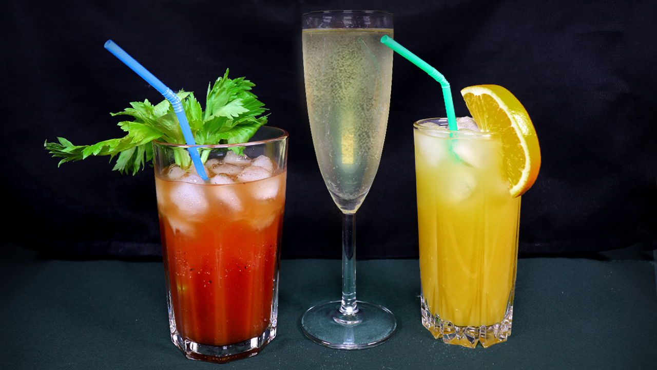 Фото к рецепту: Три простых коктейля из водки
