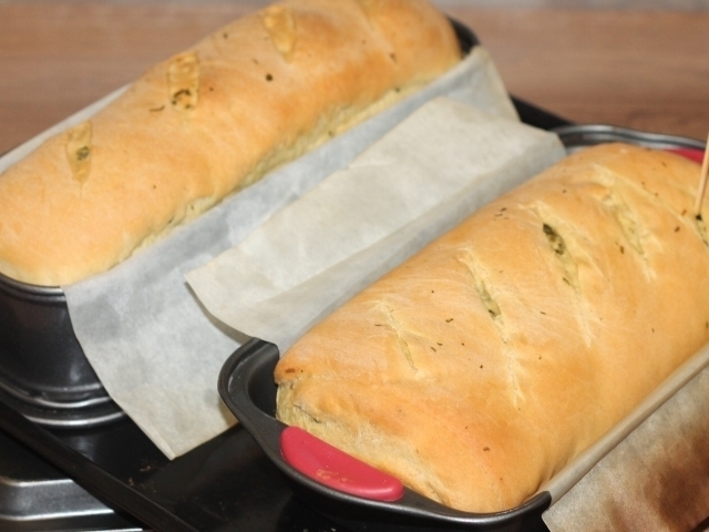 Хлеб с зеленым чесночным соусом: шаг 19