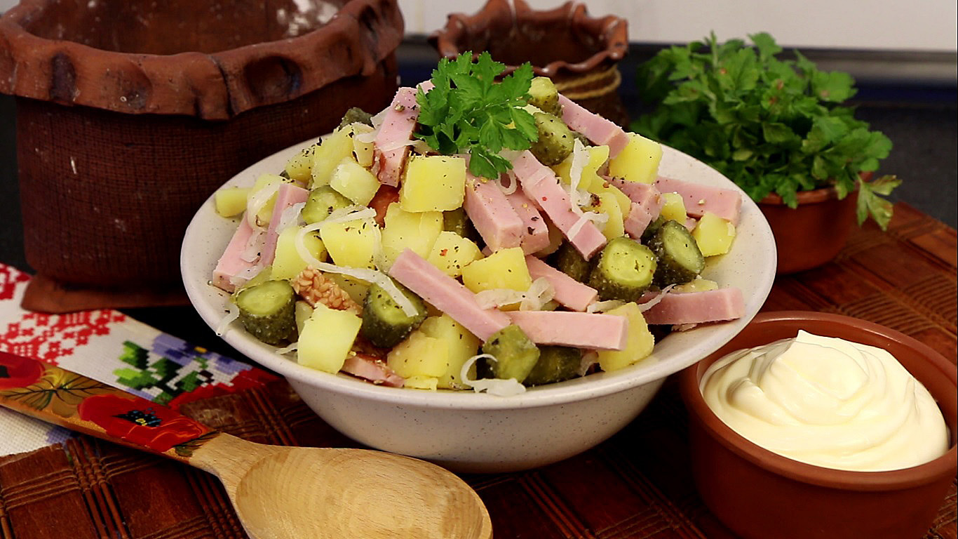 Фото к рецепту: Сытный салат "идеальный"