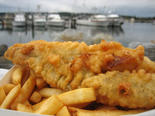 Фото к рецепту: Fish and chips