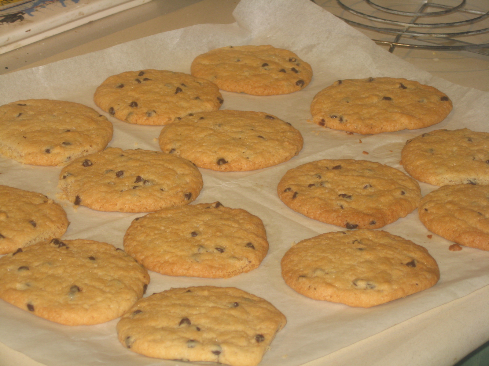 Американское печенье с шоколадными "каплями" (сhocolate chips cookies): шаг 10