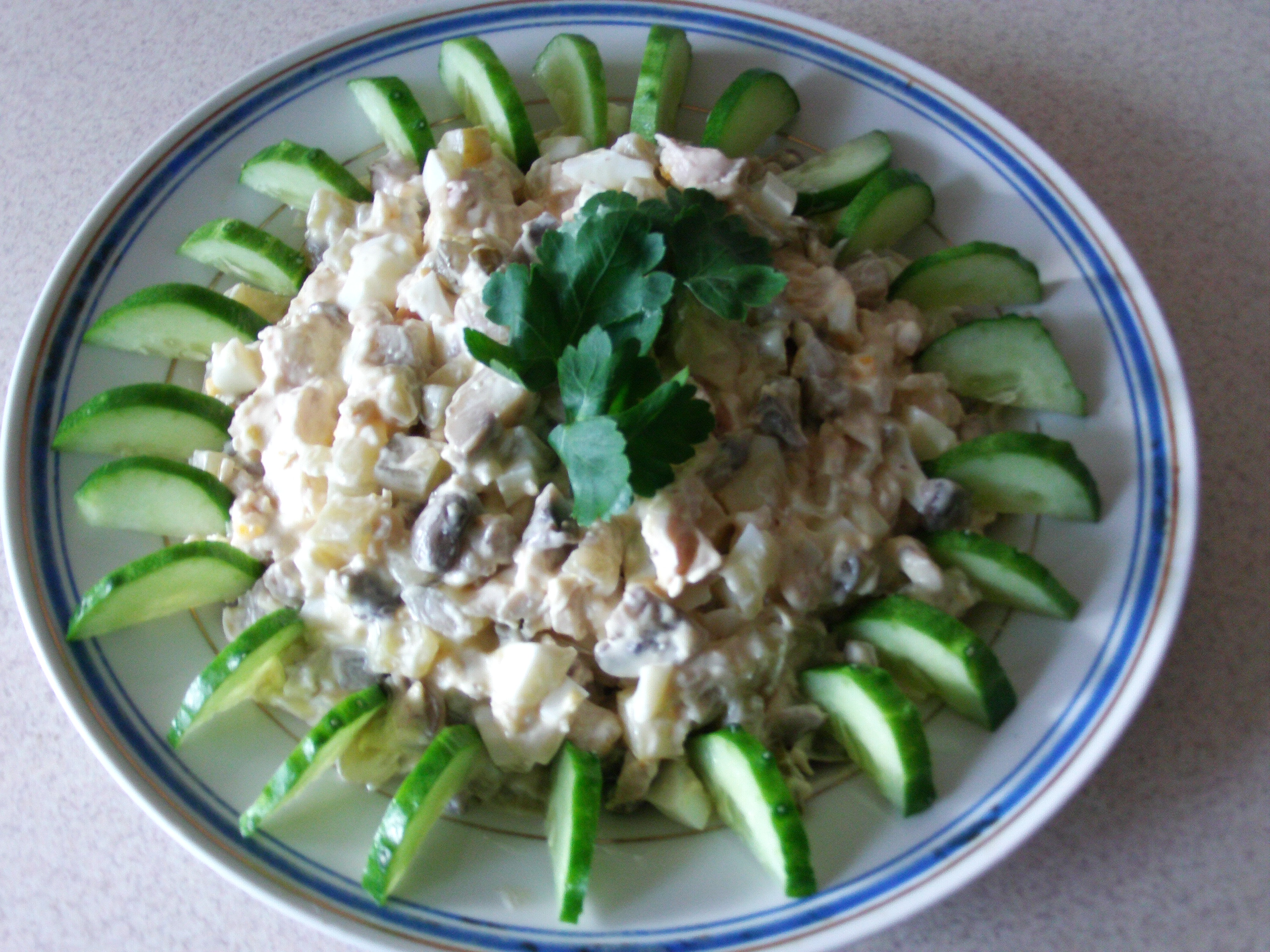 Салат гурман ( нежный салат с ярким вкусом ): шаг 1