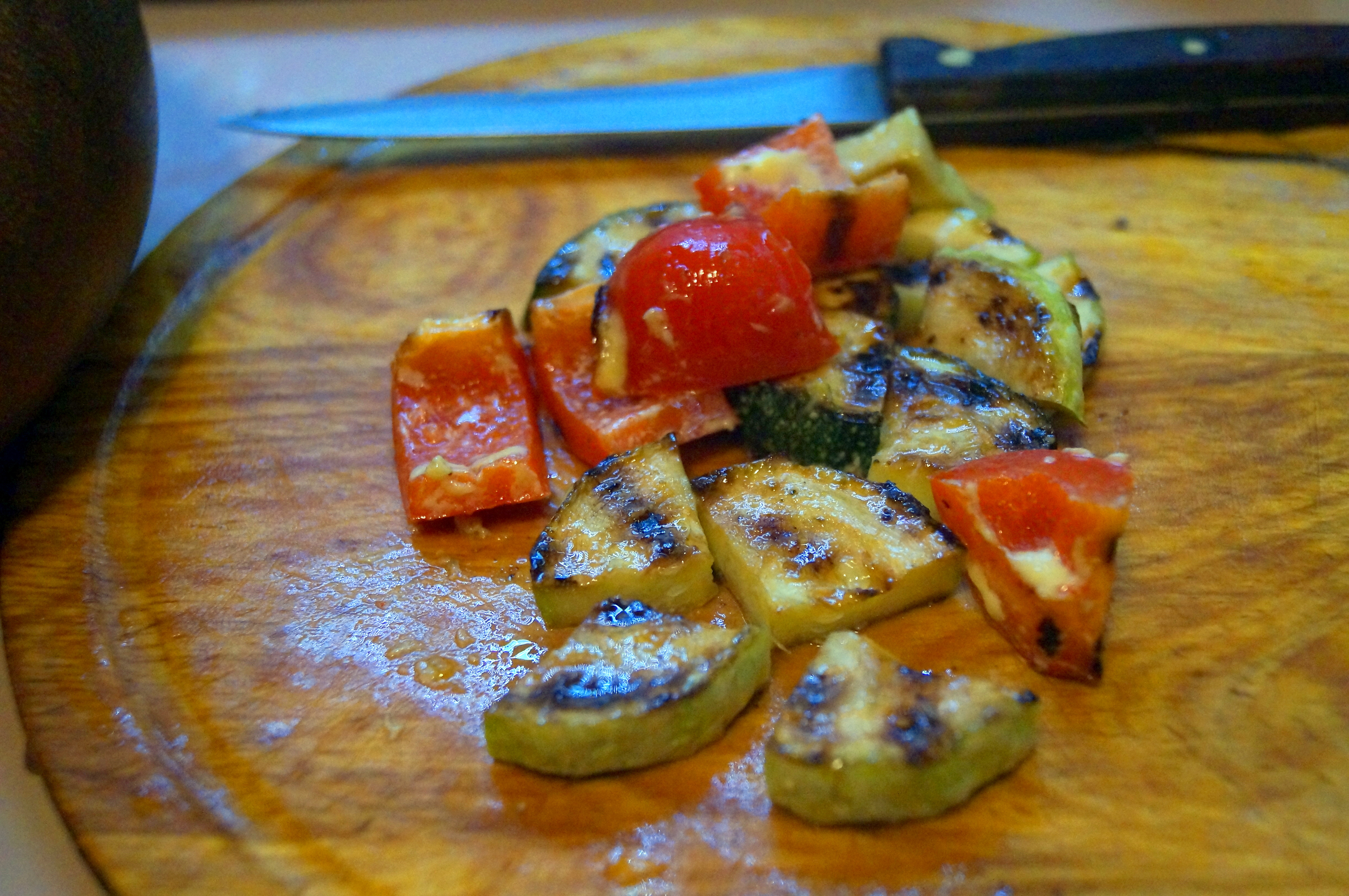 Тёплый салат с печёными овощами #махеевънаприроде : шаг 2