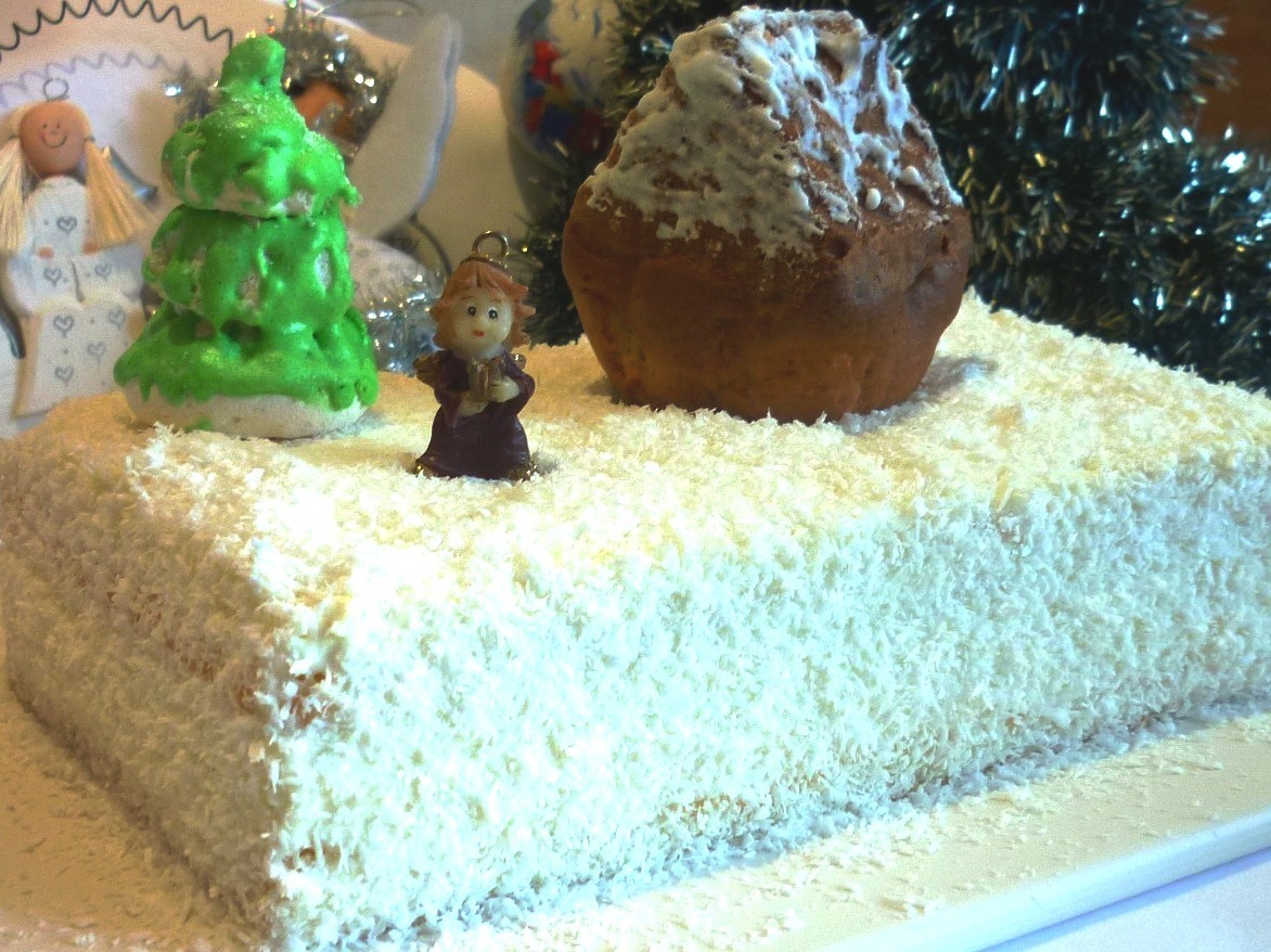 Фото к рецепту: Новогодний торт "эта зимняя,зимняя сказка"