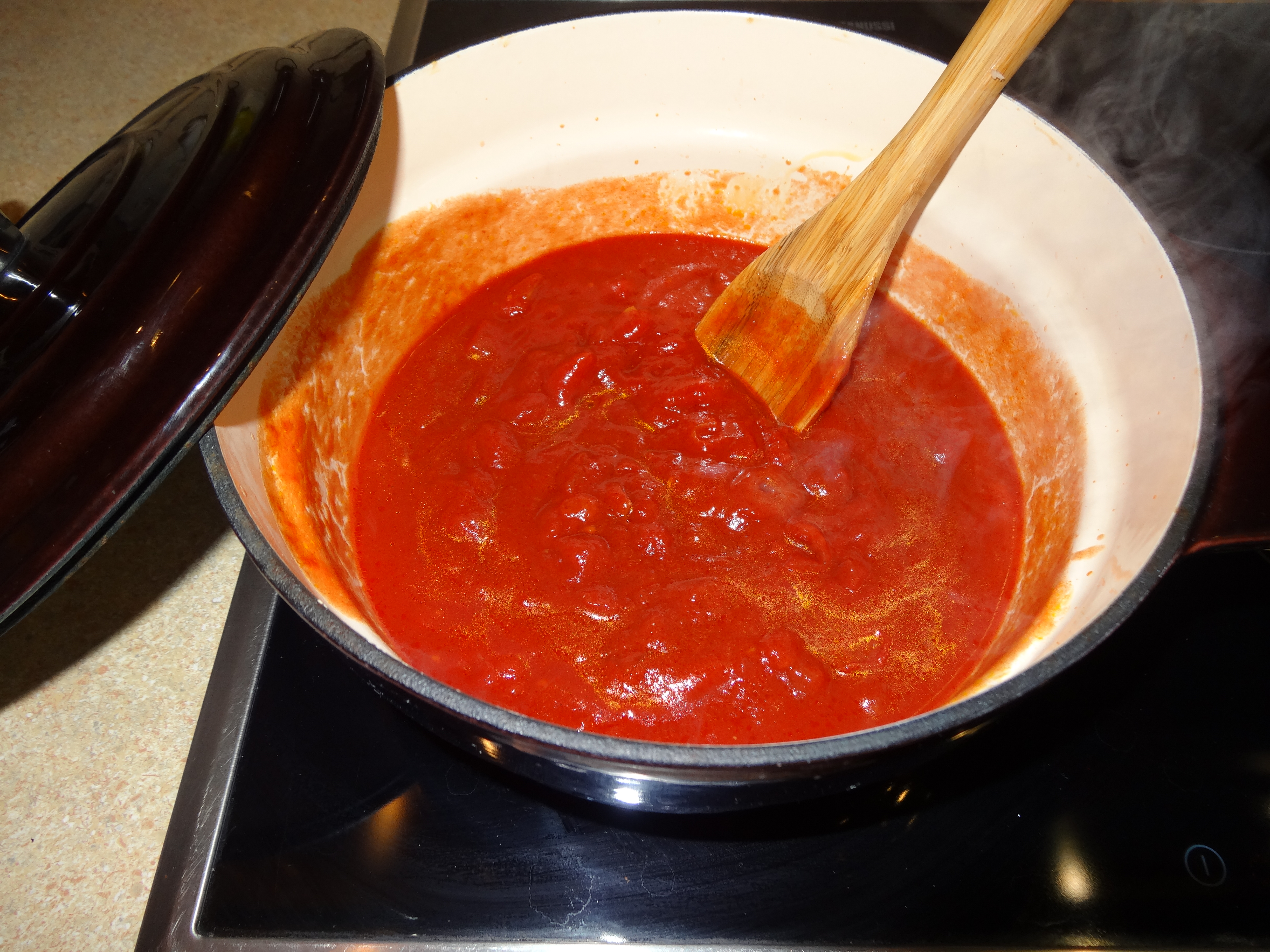 Перец фаршированный в томатном соусе: шаг 6