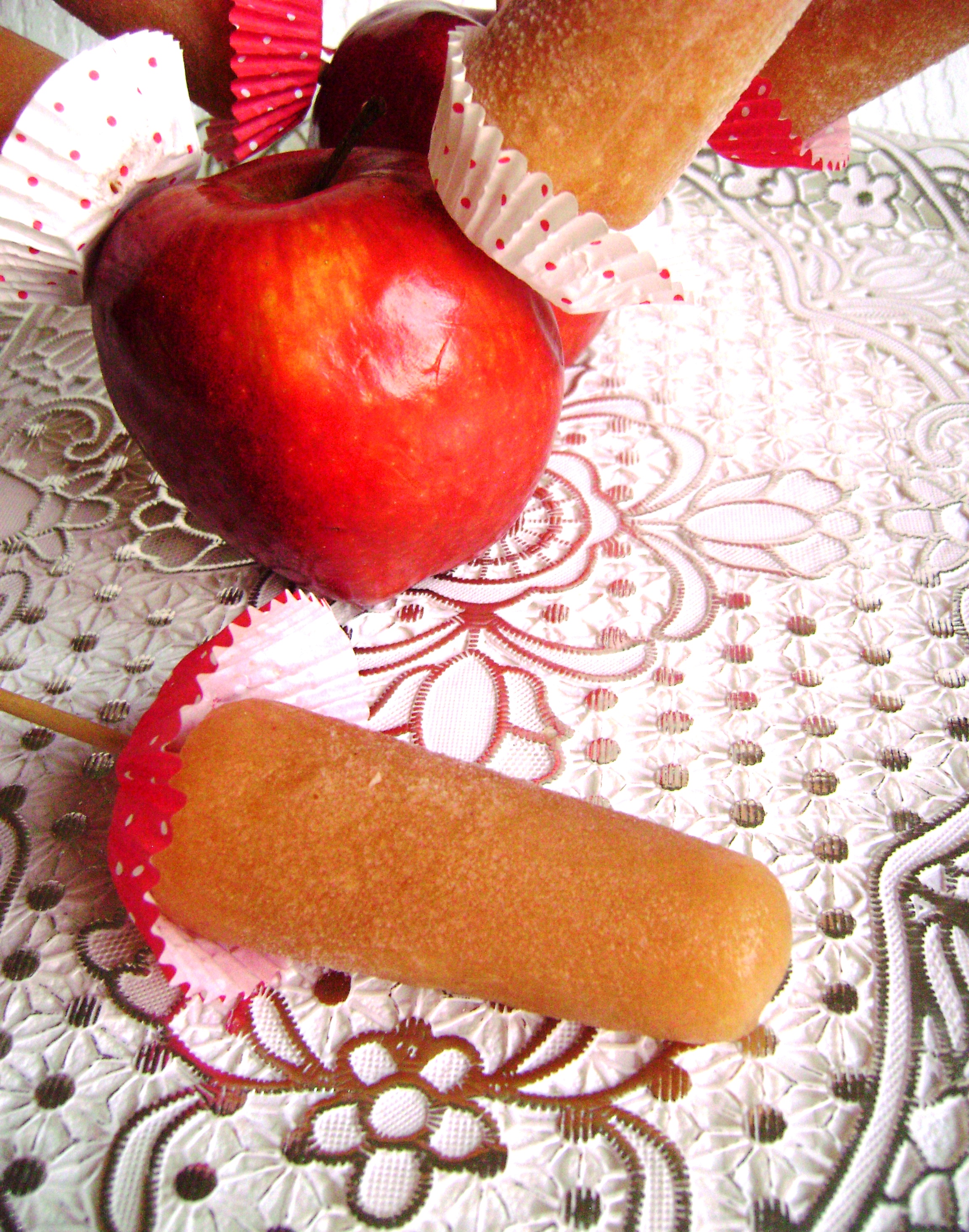 Яблочный фруктовый лед